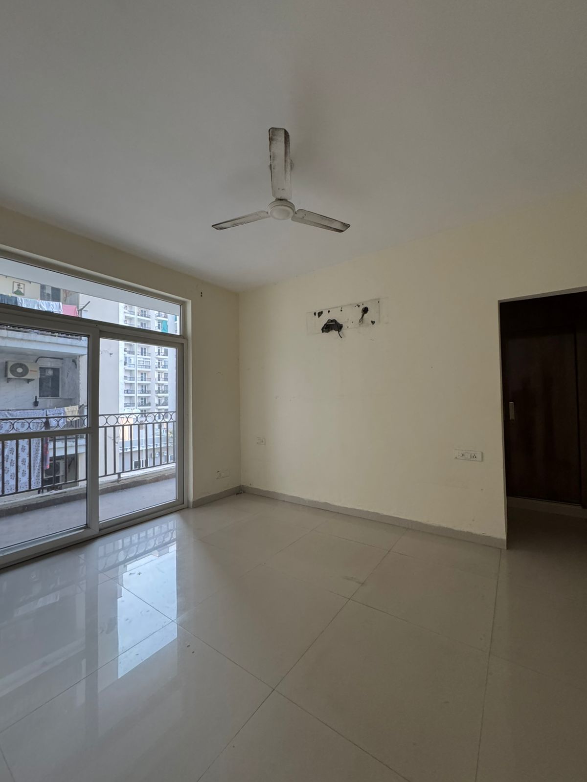 4 BHK + Servant Room 1850 Sq.Ft. Apartment in La Prisma