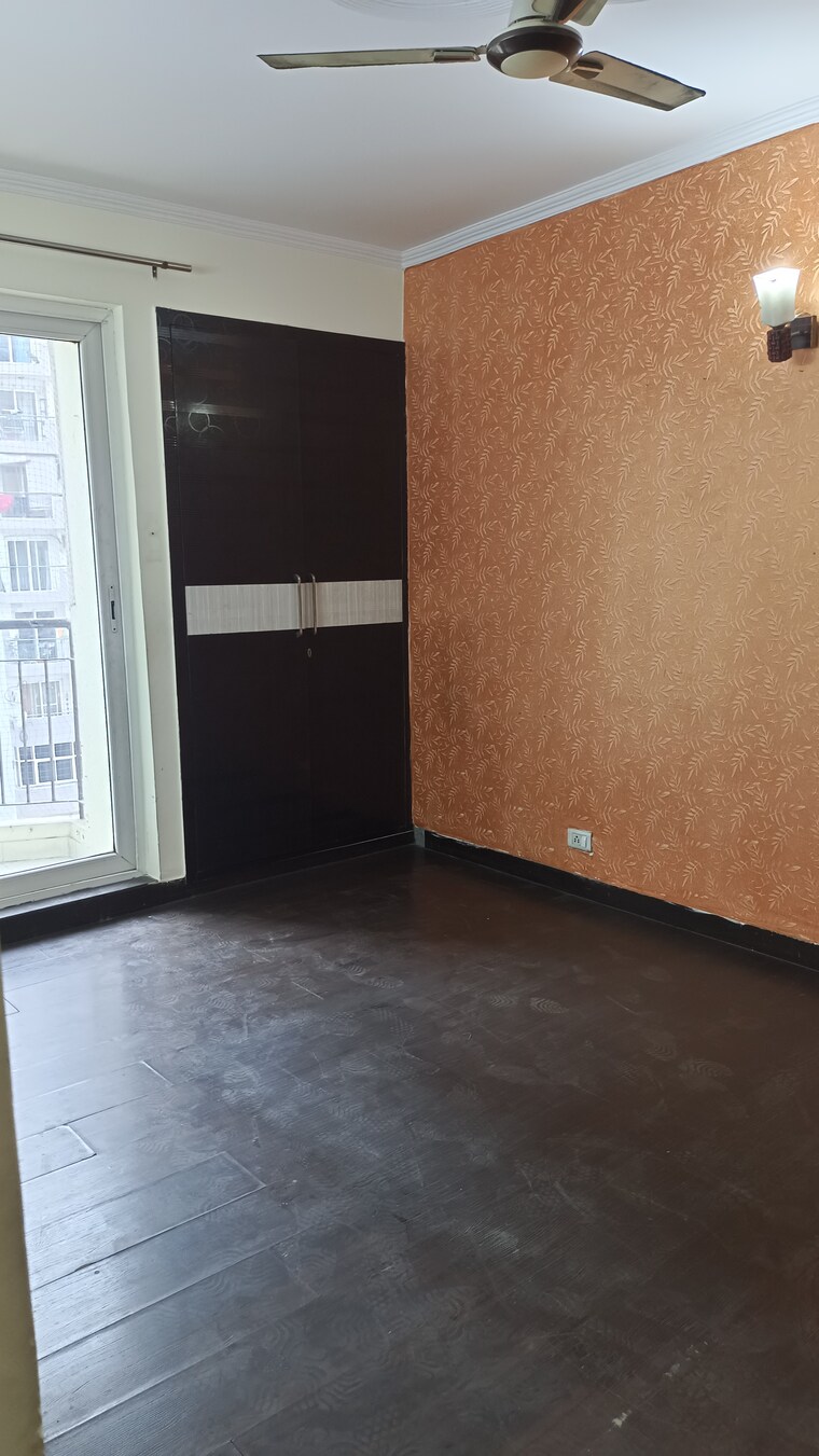 Room, aditya-celebrity-homes 3 Bedroom 1650 Sq.Ft. Apartment In Sector 76 Noida 9551480