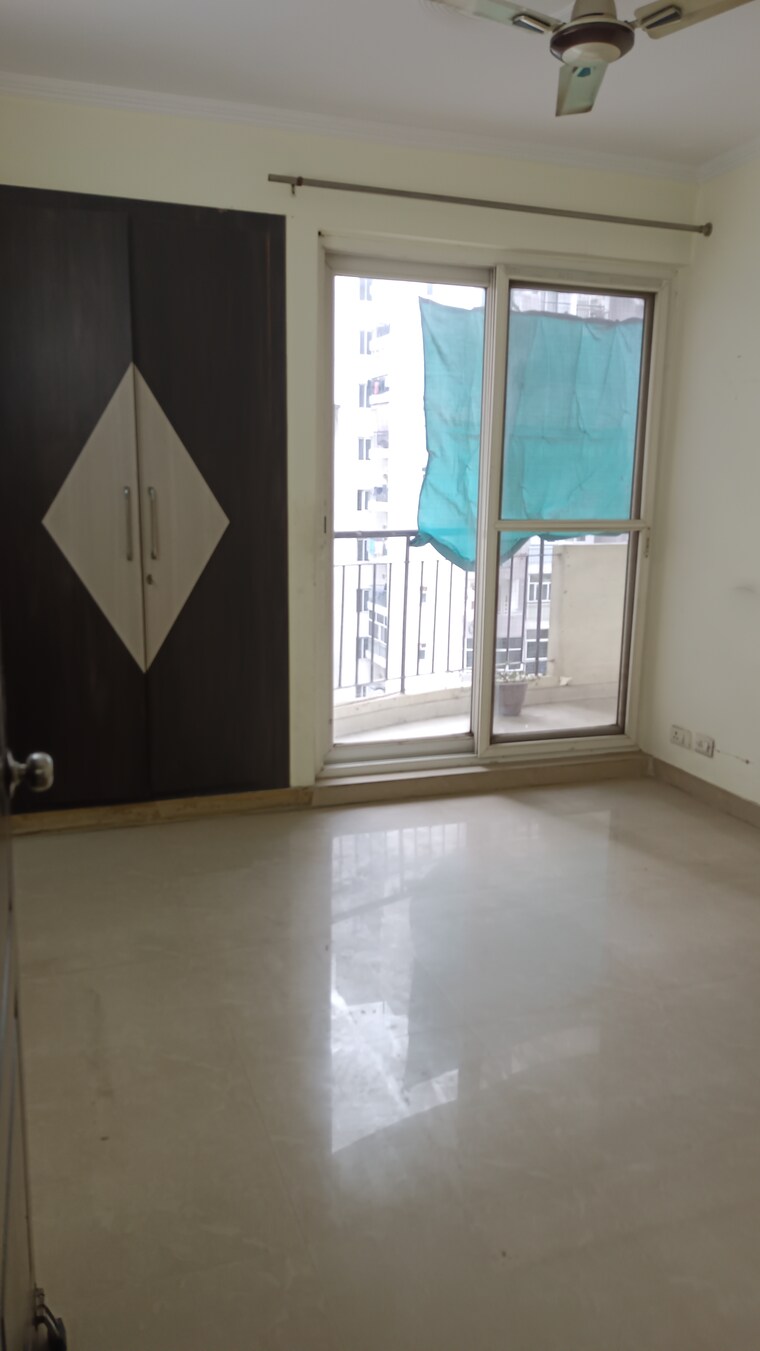 Room, aditya-celebrity-homes 3 Bedroom 1650 Sq.Ft. Apartment In Sector 76 Noida 9551480