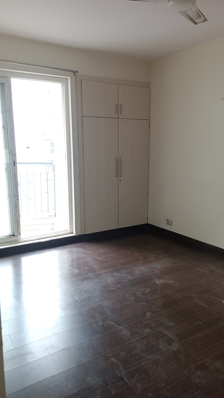 Room, aditya-celebrity-homes 3 Bedroom 1650 Sq.Ft. Apartment In Sector 76 Noida 9551486