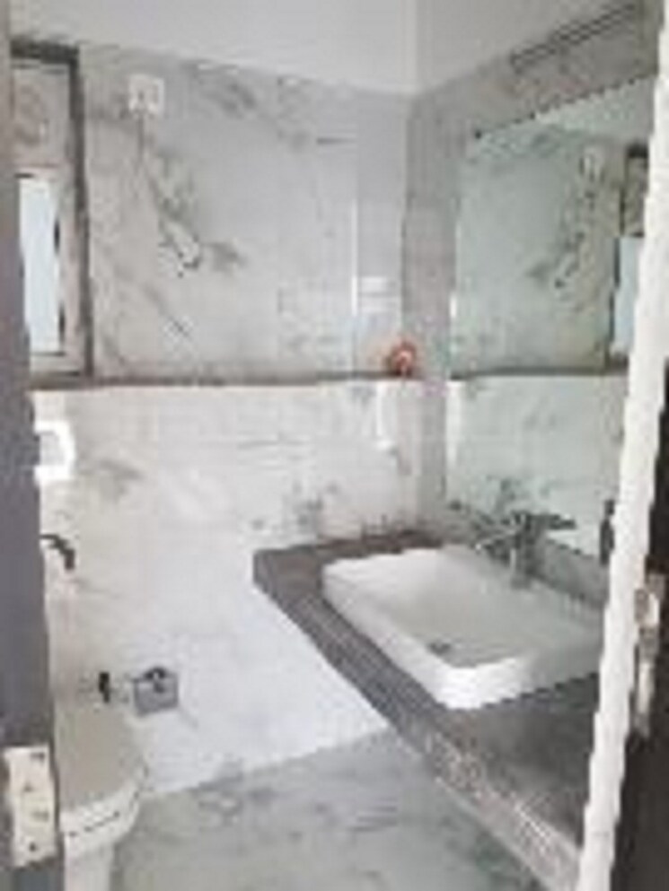 Bathroom, raheja-ridgewood 2 Bedroom 1280 Sq.Ft. Apartment In Goregaon East Mumbai 9551482
