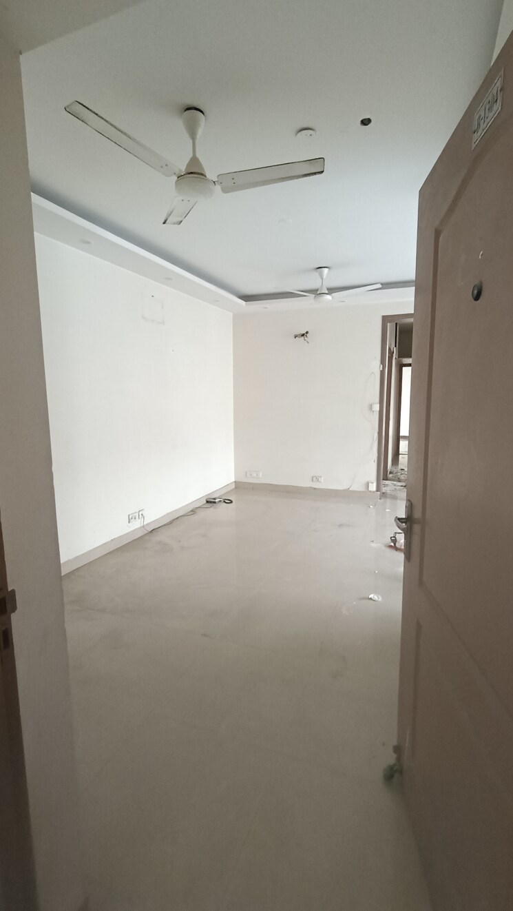 Room, aditya-celebrity-homes 3 Bedroom 1650 Sq.Ft. Apartment In Sector 76 Noida 9551491