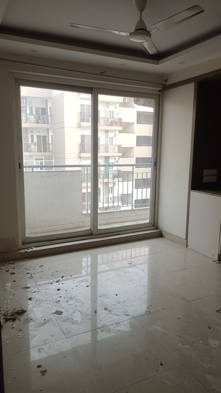 Room, aditya-celebrity-homes 3 Bedroom 1650 Sq.Ft. Apartment In Sector 76 Noida 9551491