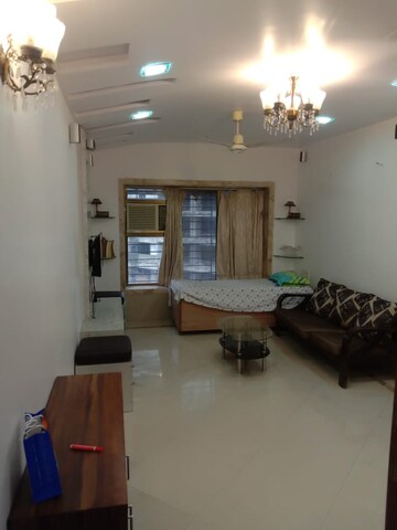 2 BHK Apartment For Rent in Raheja Sherwood, Goregaon East