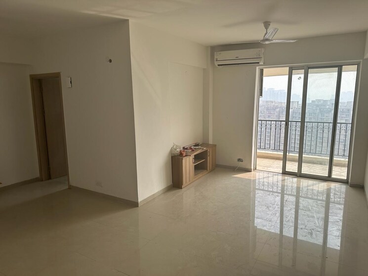 Room, dlf-new-town-heights-i 4 Bedroom 2230 Sq.Ft. Apartment In Sector 90 Gurgaon 9551494