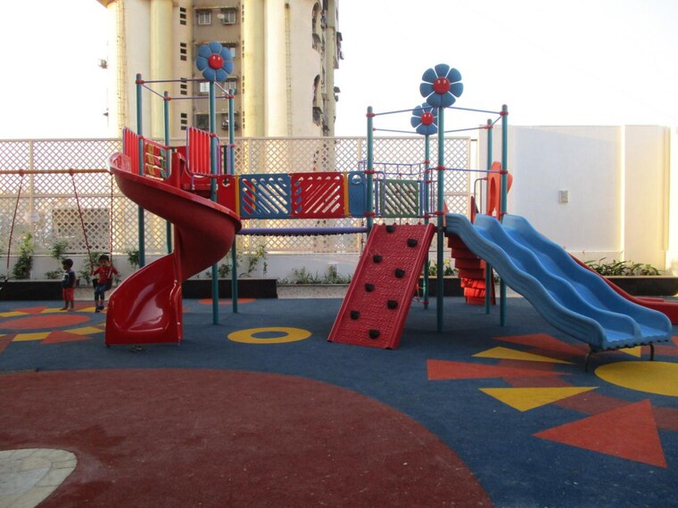 Gym, divine-aspen-garden 2 Bedroom 755 Sq.Ft. Apartment In Goregaon East Mumbai 9551513