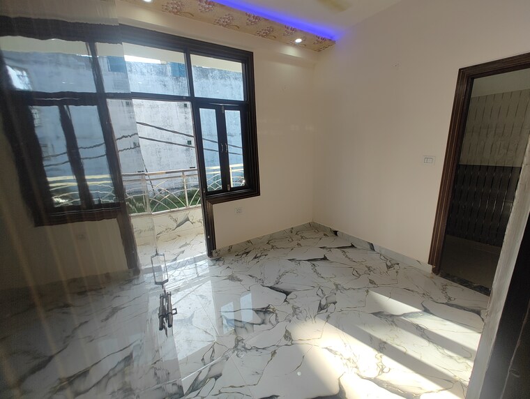 Room, dlf ankur vihar 2 Bedroom 630 Sq.Ft. Builder Floor In Dlf Ankur Vihar Ghaziabad 9551520