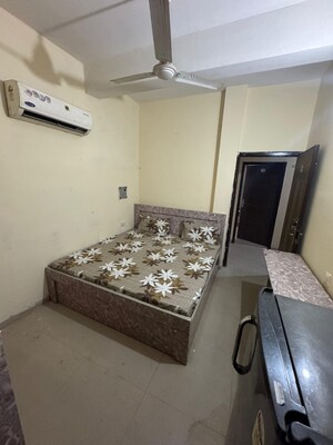 1 BHK Apartment For Rent in Vip Road