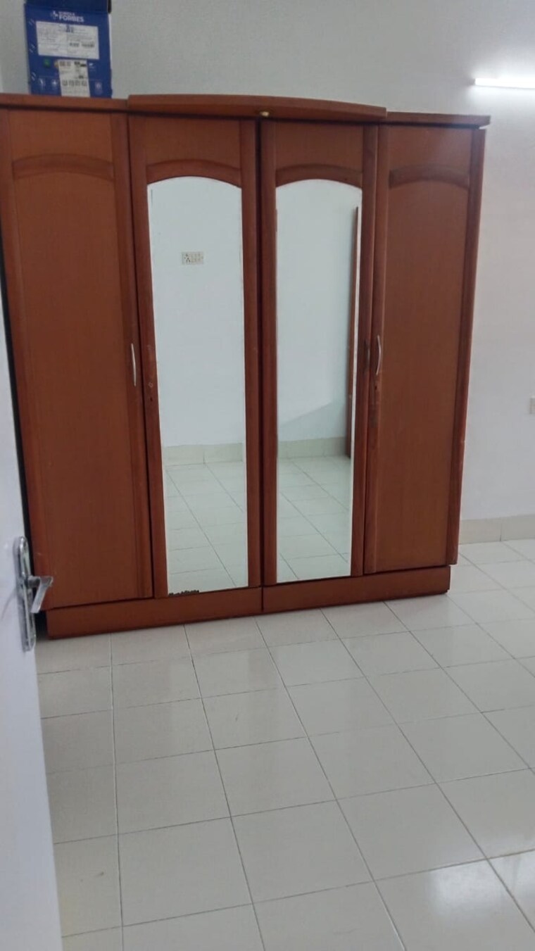 undefined, wadgaon sheri 3.5 Bedroom 1627 Sq.Ft. Apartment In Wadgaon Sheri Pune 9551546