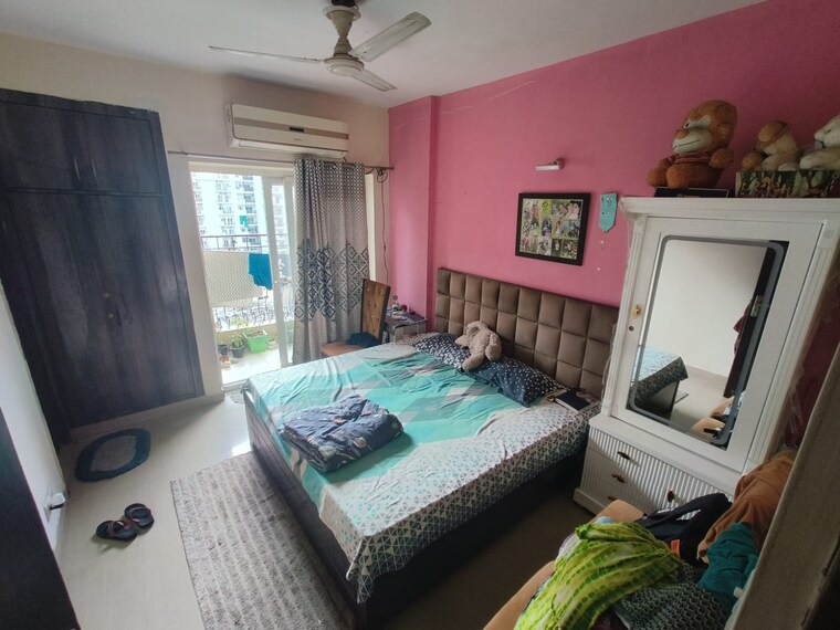 Bedroom, nimbus-the-hyde-park 2 Bedroom 915 Sq.Ft. Apartment In Sector 78 Noida 9551555