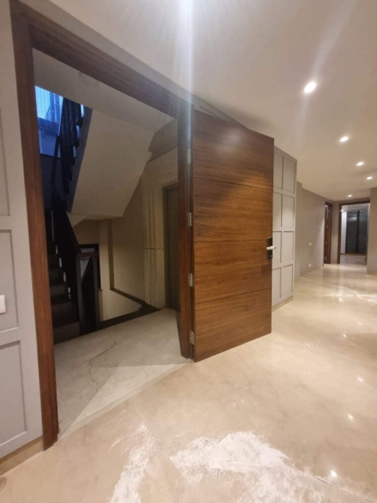 Living Room, greater kailash i 3.5 Bedroom 3700 Sq.Ft. Builder Floor In Greater Kailash I Delhi 9551592