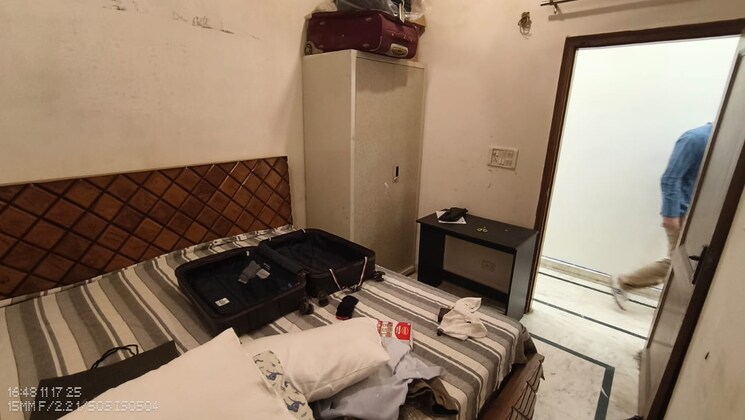 Team Area, malviya nagar 2 Bedroom 900 Sq.Ft. Builder Floor In Malviya Nagar Delhi 9551587