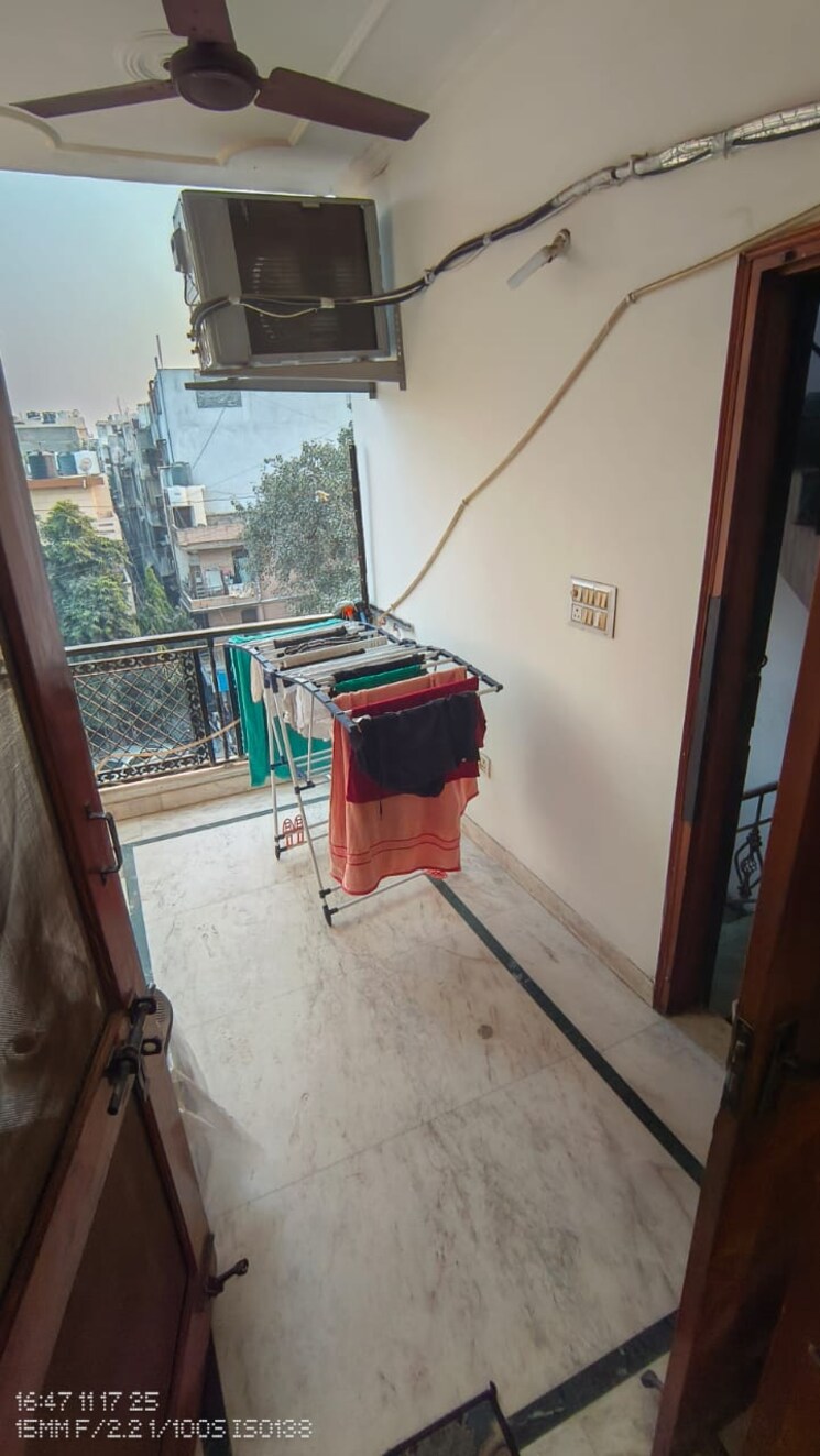 Balcony, malviya nagar 2 Bedroom 900 Sq.Ft. Builder Floor In Malviya Nagar Delhi 9551587