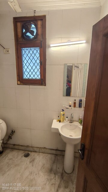 Bathroom in 2 BHK Builder Floor at Malviya Nagar – for Rent