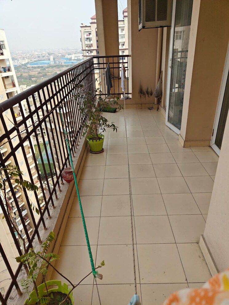 Balcony, galaxy-royale 2.5 Bedroom 1195 Sq.Ft. Apartment In Gaur City 2 Greater Noida 9551588
