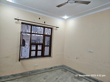 Bedroom in 4 BHK Independent House at Sector 28 – for Rent