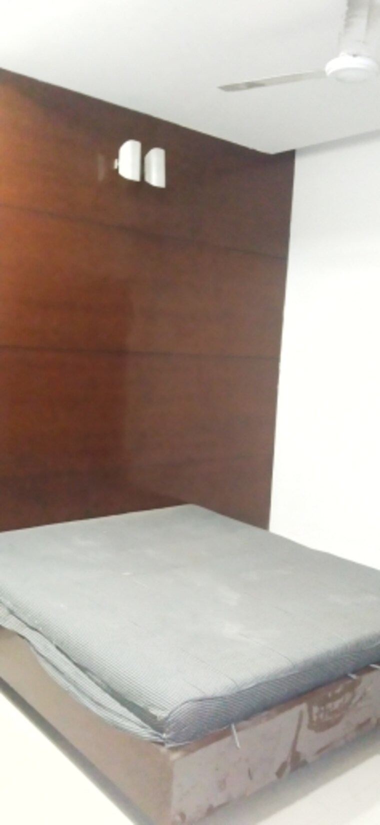 Room, chandkheda 1 Bedroom 1638 Sq.Ft. Villa In Chandkheda Ahmedabad 9551643