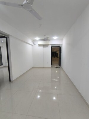 3 BHK Apartment For Rent in Sunteck City Avenue 4, Goregaon West