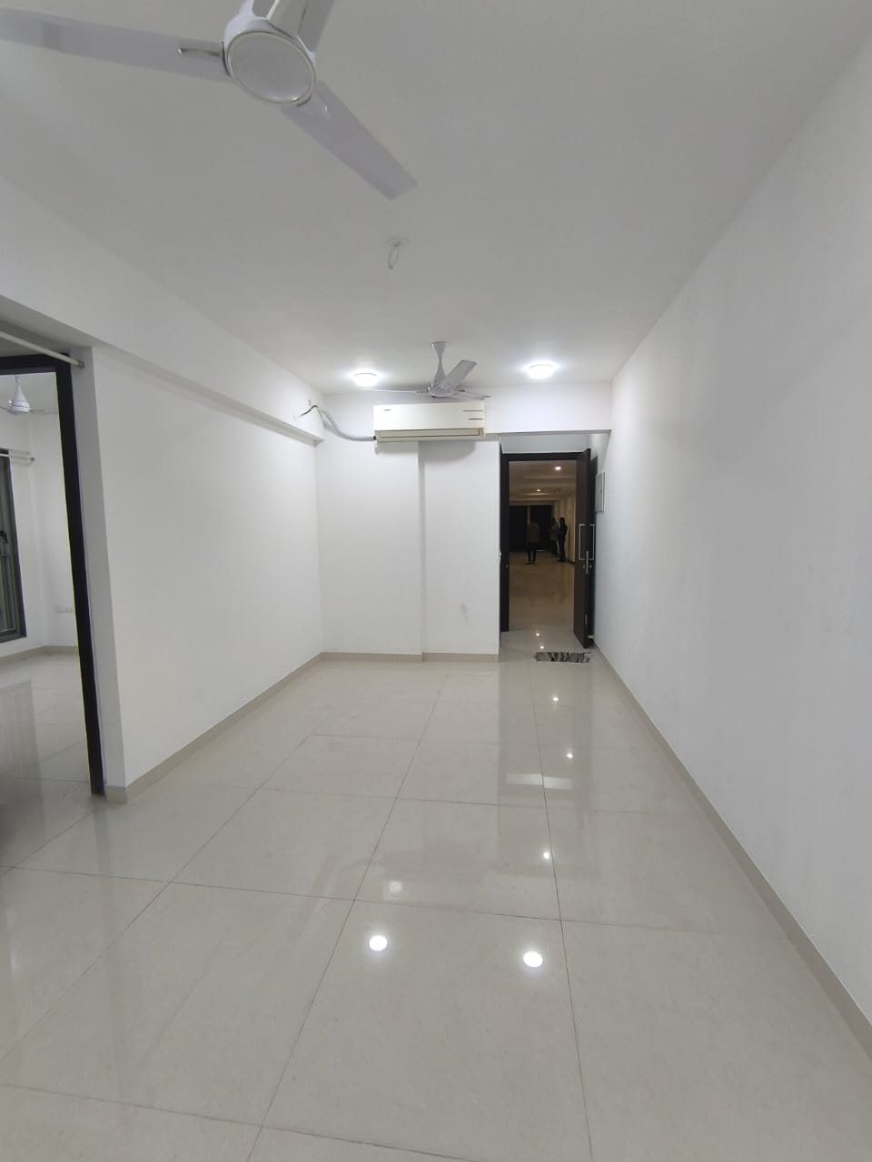 3 BHK Apartment For Rent in Sunteck City Avenue 4