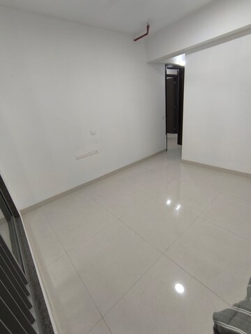 Room in 3 BHK Apartment at Sunteck City Avenue 4, Goregaon West – for Rent