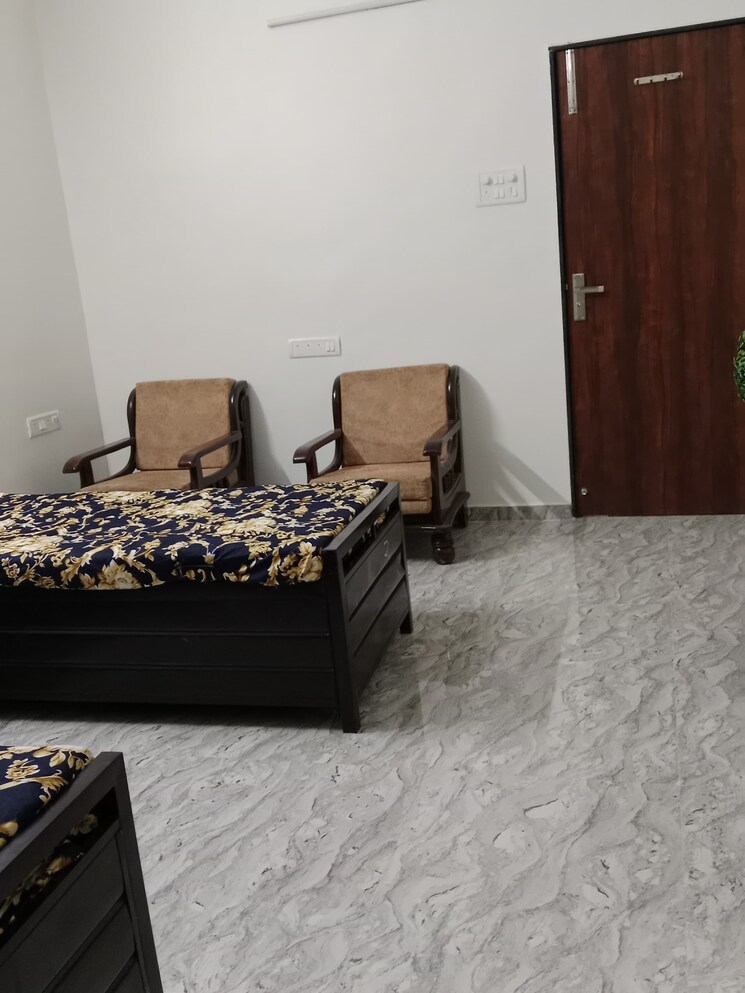 Bedroom, andheri east Pg For Girls In Andheri East 9551660