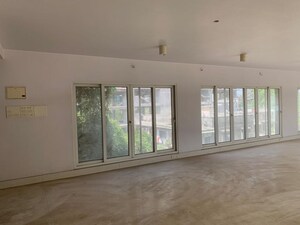  Shop For Rent in Star Sayba Icon, Kurla West