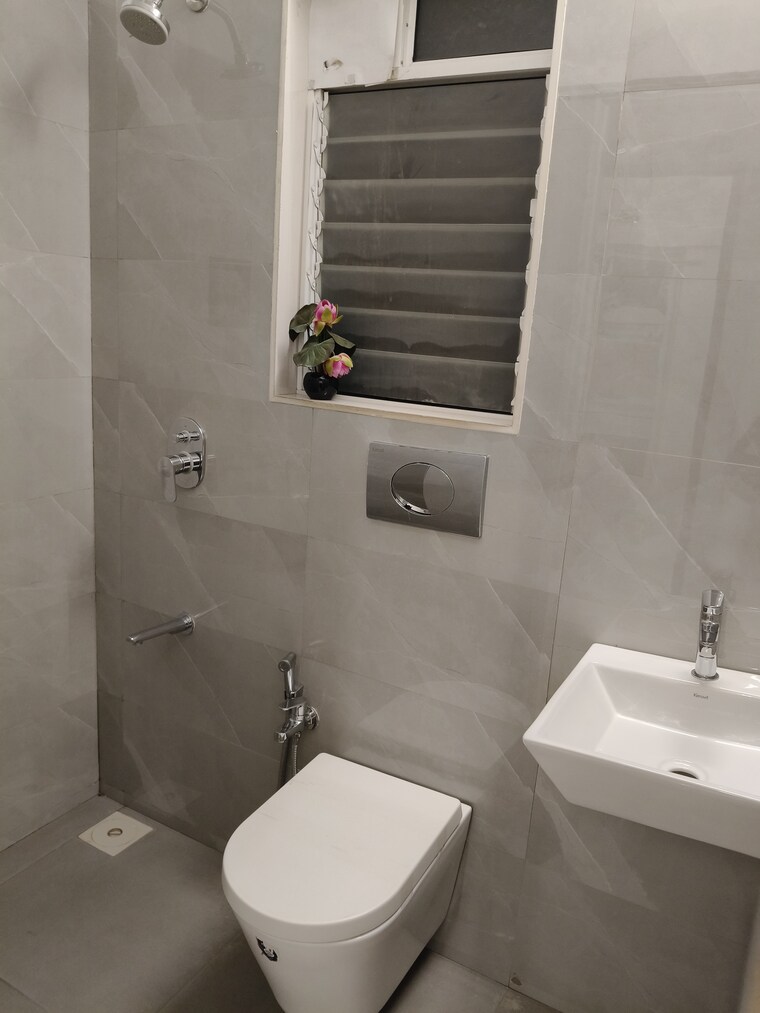 Bathroom, dosti-west-county 1 Bedroom 322 Sq.Ft. Apartment In Balkum Pada Thane 9551668