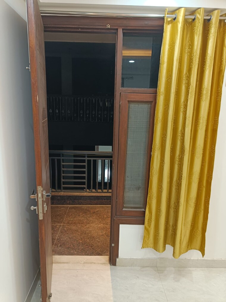 undefined, mehrauli 3 Bedroom 1100 Sq.Ft. Builder Floor In Mehrauli Delhi 9551679