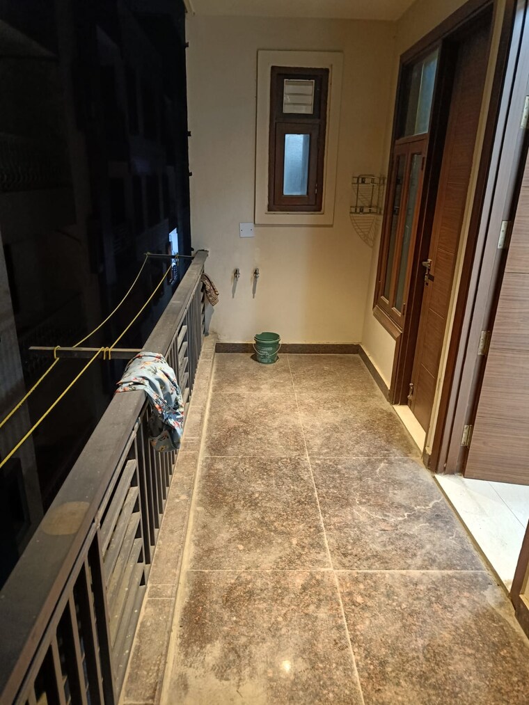 Balcony, mehrauli 3 Bedroom 1100 Sq.Ft. Builder Floor In Mehrauli Delhi 9551679