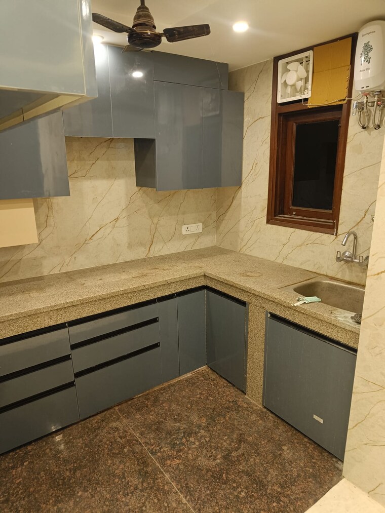 Kitchen, mehrauli 3 Bedroom 1100 Sq.Ft. Builder Floor In Mehrauli Delhi 9551679