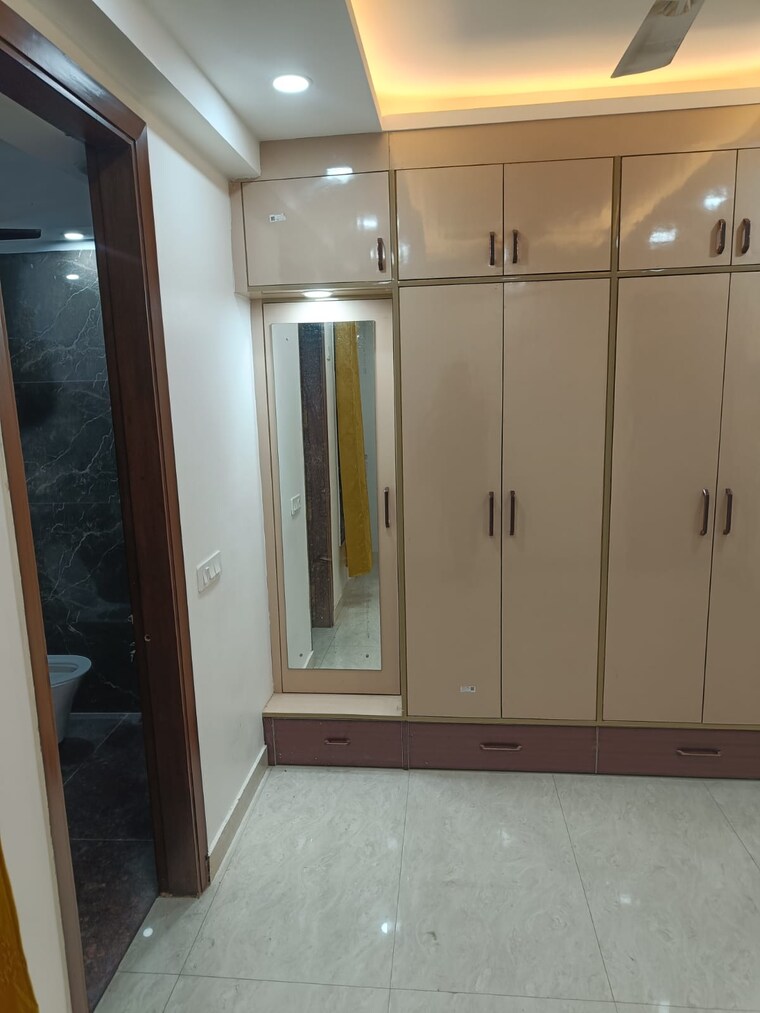 undefined, mehrauli 3 Bedroom 1100 Sq.Ft. Builder Floor In Mehrauli Delhi 9551679