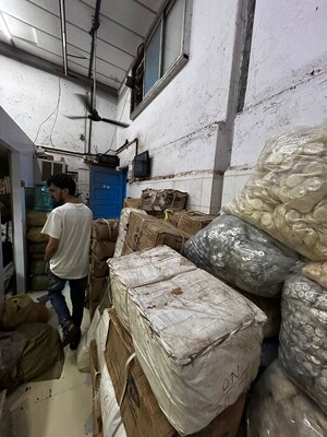  Shop – Exterior View View at Gandhi Nagar CHS, Worli - for Rent