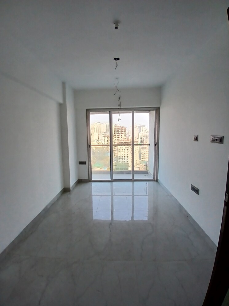 Room, gharkul-chs-malad-east 1.5 Bedroom 481 Sq.Ft. Apartment In Malad East Mumbai 9551707