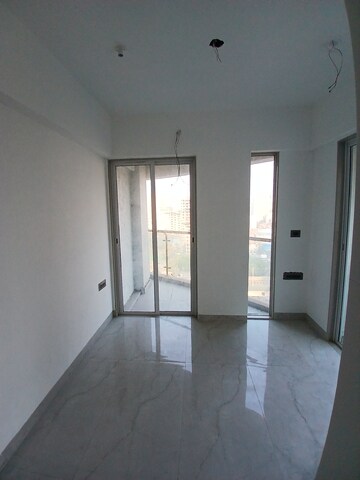 Room in 1.5 BHK Apartment at Gharkul CHS Malad East, Malad East – for Sale