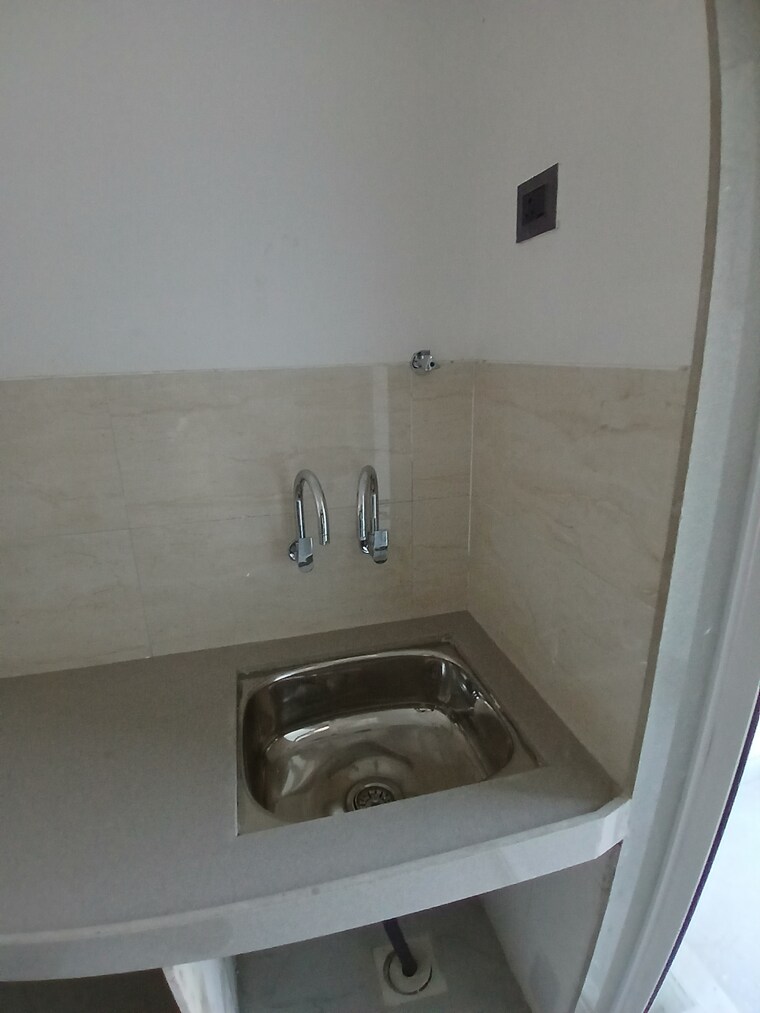 undefined, gharkul-chs-malad-east 1.5 Bedroom 481 Sq.Ft. Apartment In Malad East Mumbai 9551707