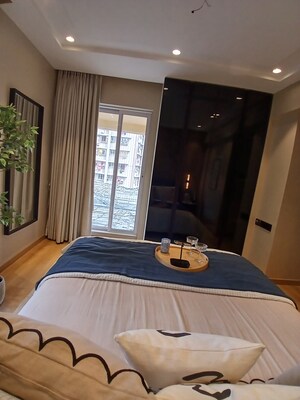 Furnished Amenities in 2 BHK Apartment at Avant Hillway Supreme D, Goregaon East – for Sale