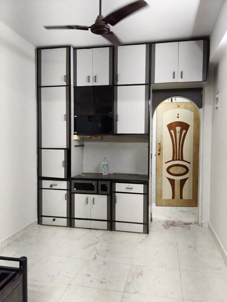 Room, pratap-chs 1 Bedroom 400 Sq.Ft. Apartment In Santacruz East Mumbai 9551726