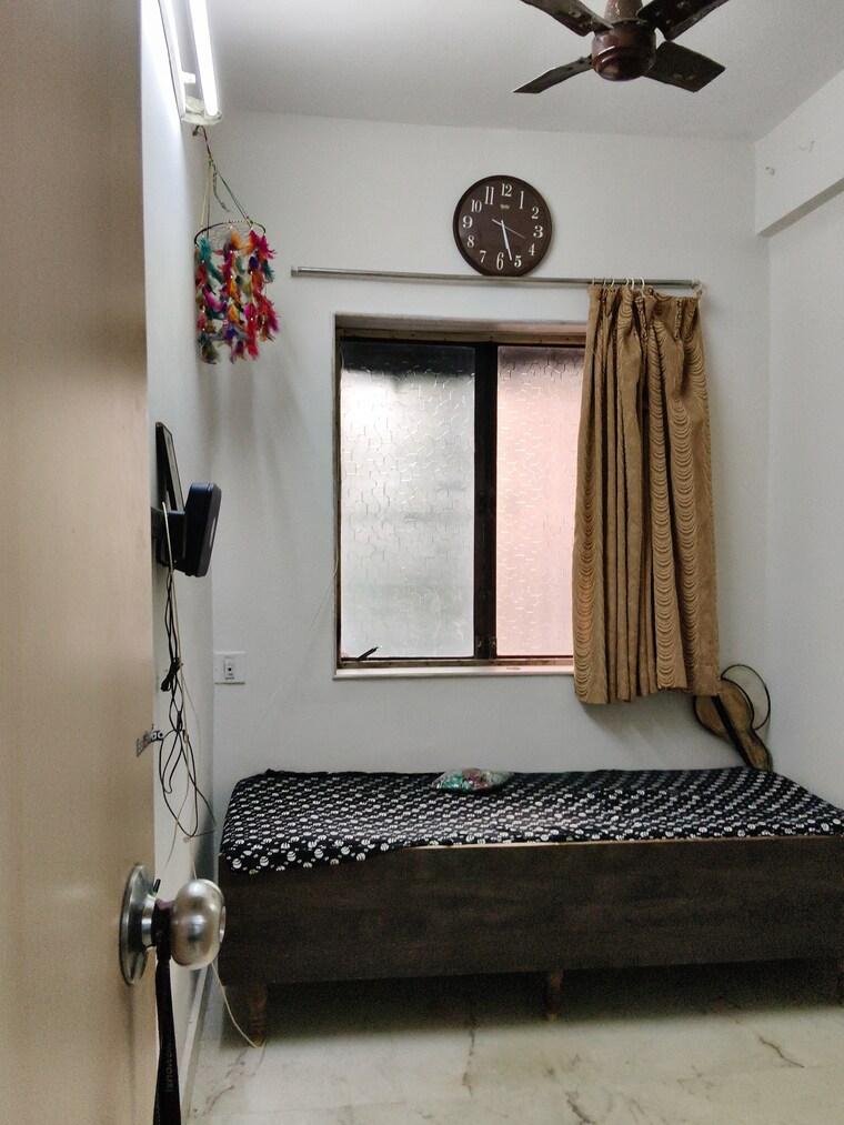 Bedroom, pratap-chs 1 Bedroom 400 Sq.Ft. Apartment In Santacruz East Mumbai 9551726