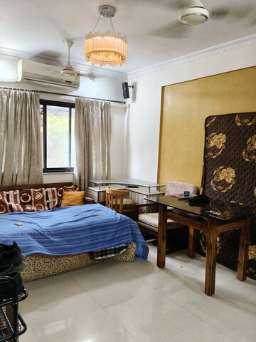 1.5 BHK Apartment For Rent in Golden Orchid, Santacruz East