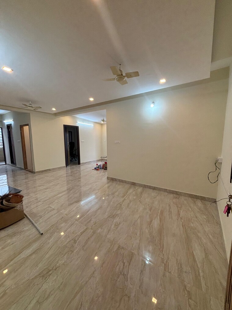 Room, shree-lakshmi-grand 2 Bedroom 1300 Sq.Ft. Apartment In Koramangala Bangalore 9551731