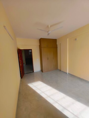 Room in 2 BHK Apartment at Diganth Enclave, Cv Raman Nagar – for Rent