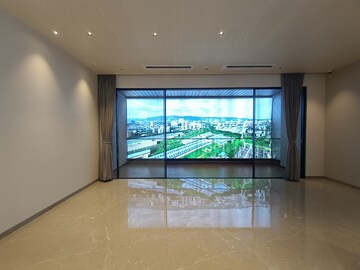 Room in 4 BHK Apartment at Akshar One Akshar, Sanpada – for Rent