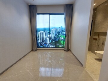 Room in 4 BHK Apartment at Akshar One Akshar, Sanpada – for Rent