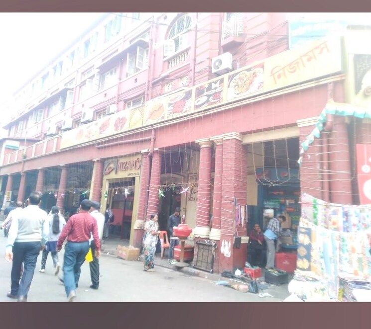 Exterior View, new market Commercial Showroom 500 Sq.Ft. In New Market Kolkata 9551769