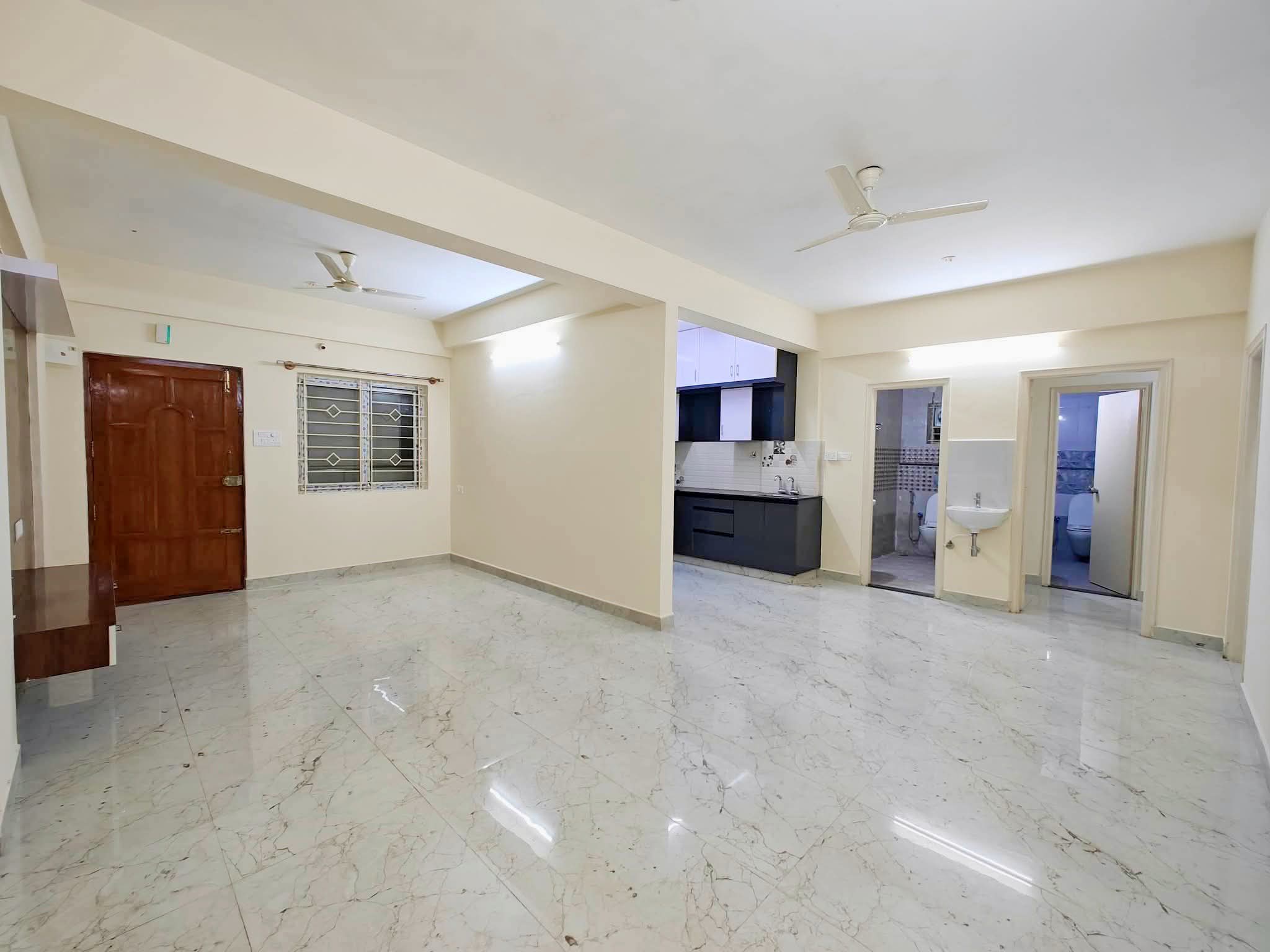 3 BHK + Pooja Room Apartment For Rent in Jain Heights East Parade