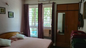 Room in 2 BHK Apartment at Hiranandani Astra, Ghodbunder Road – for Rent