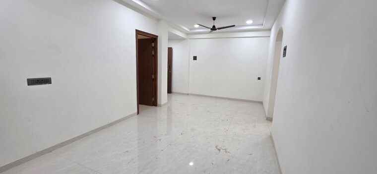 Room, goregaon west Pg For Boys & Girls In Goregaon West 9551791