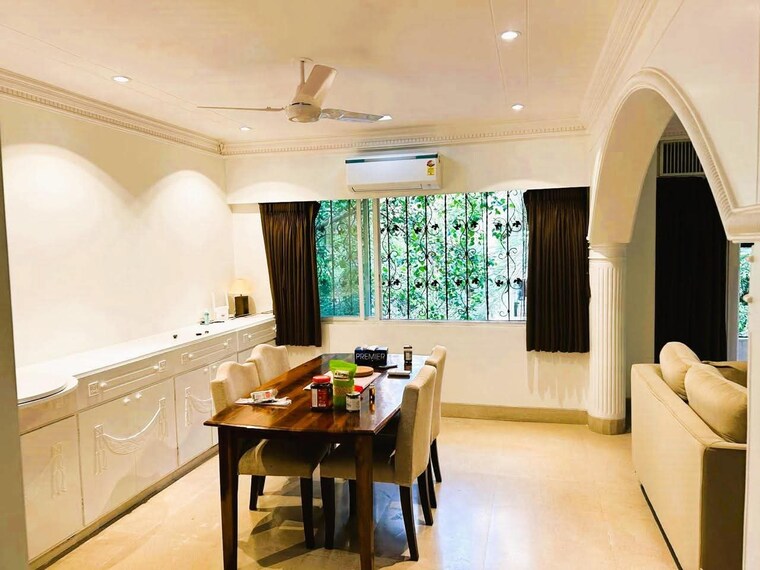 Living Room, santacruz west 3 Bedroom 1800 Sq.Ft. Apartment In Santacruz West Mumbai 9551807