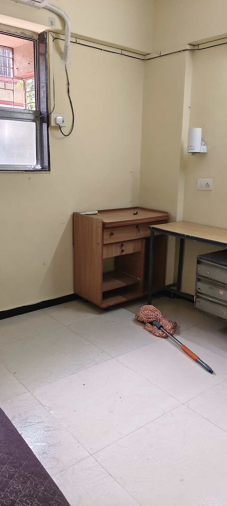 Room, mahim-landmark 1 RK 320 Sq.Ft. Apartment In Mahim Mumbai 9551809