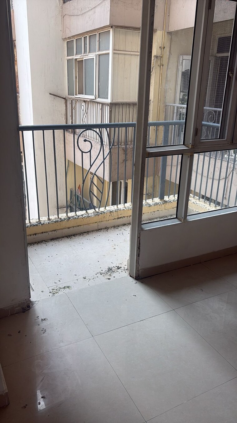 Balcony, amrapali-leisure-valley 3 Bedroom 1825 Sq.Ft. Villa In Tech Zone 4 Greater Noida Greater Noida 9551813